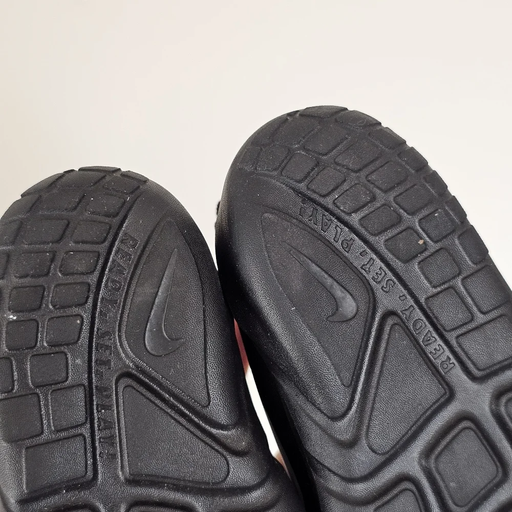 Nike Flex Runner 2 Toddler 10C Black Slip-On Sneakers DJ6039-001 Lightweight - Picture 13 of 13
